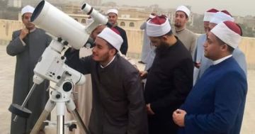 نسائم رمضان تشق عبير السماء .. الإفتاء تستطلع هلال شهر شعبان الأحد