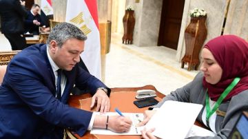 يوسف رشدان بعد استلام كارنيه مجلس النواب: كلنا في خدمة الوطن والمواطن