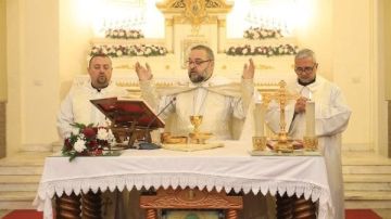 الخورأسقف بولس ساتي يترأس القداس الاحتفالي بعيد القديس مار أنطونيوس الكبير بالقاهرة