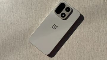 بميزات تصوير وقدرة شحن جبارة .. وان بلس تغزو الأسواق بهاتف جديد