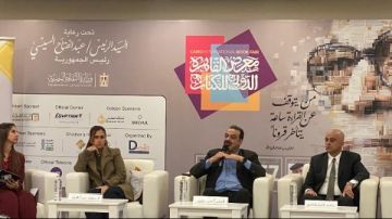 جهاد حسام الدين وصناع مسلسل كارثة طبيعية في ندوة بمعرض القاهرة الدولي للكتاب