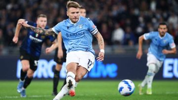 لاتسيو يتعادل مع جنوى 2-2 في الدوري الإيطالي