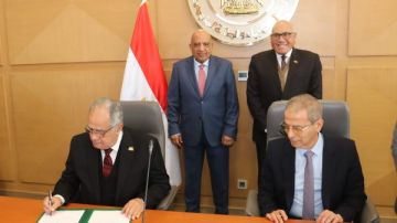 توقيع بروتوكول تعاون بين الكهرباء والعربية للتصنيع لتأسيس شركة متخصصة بالطاقة الشمسية