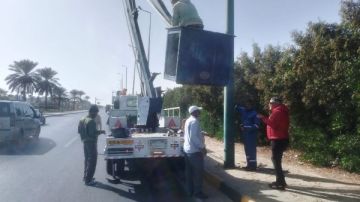 رئاسة حي جنوب الغردقة: توفير سيارتي أعطال لاستمرار صيانة أعمدة الإنارة بطريق المطار ..