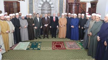 محافظ بني سويف يهنئ أبناء وقيادات المحافظة بذكرى الإسراء والمعراج