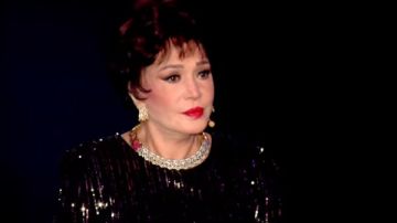 لبلبة تهاجم مخرجة فيلمها: شالت مشاهدي واستخسرت نفسي فيها