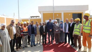 محافظ أسوان: بدء التشغيل التجريبى لمحطة الشهيد على إسماعيل بقرية الكلح شرق بإدفو محافظ أسوان: بدء التشغيل التجريبى لمحطة الشهيد على إسماعيل بقرية الكلح شرق بإدفو