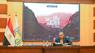 محافظ جنوب سيناء يتابع تقنين أوضاع أراضي أملاك الدولة