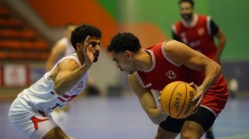 الزمالك يستضيف الأهلي في قمة مباريات الجولة الحادية عشر من دوري كرة السلة الزمالك يستضيف الأهلي في قمة مباريات الجولة الحادية عشر من دوري كرة السلة
