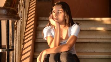 الصور الأولى لـ جيسيكا حسام الدين في فيلم إذما قبل عرضه المرتقب