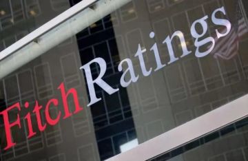 فيتش ترفع النظرة المستقبلية لتصنيف تركيا الائتماني فيتش ترفع النظرة المستقبلية لتصنيف تركيا الائتماني