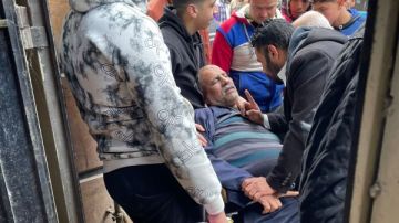 أزمة صحية مفاجئة.. النقل العام تكشف سبب اقتحام أتوبيس محل بالإسكندرية أزمة صحية مفاجئة.. النقل العام تكشف سبب اقتحام أتوبيس محل بالإسكندرية