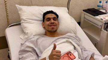 أول ظهور لـ محمد حمدى بعد إجراء جراحة الصليبي