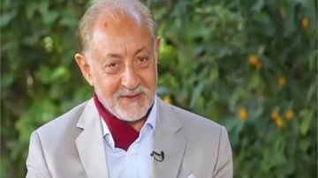 بعد خضوعه لعملية جراحية.. تفاصيل الحالة الصحية للفنان عبدالعزيز مخيون