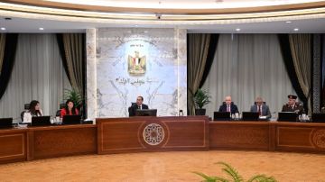 رئيس الوزراء يتابع الموقف التنفيذي للمرحلة الأولى لمبادرة حياة كريمة رئيس الوزراء يتابع الموقف التنفيذي للمرحلة الأولى لمبادرة حياة كريمة