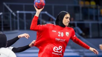 الأهلي يصطدم بسموحة في مؤجلات دوري عمومي سيدات كرة اليد