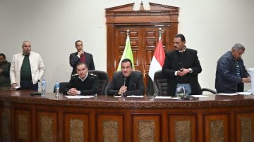 بيع محال ووحدات إدارية وصيدلية وأراض بأنشطة حرفية في المنيا الجديدة