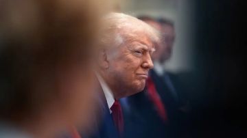 حسم مصير رسوم ترامب الجمركية أمام المحكمة العليا الأمريكية الجمعة المقبل حسم مصير رسوم ترامب الجمركية أمام المحكمة العليا الأمريكية الجمعة المقبل