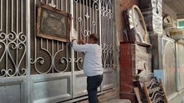 غلق وتشميع ورشة نجارة غير مرخصة بمنطقة الباشا بحي جنوب الغردقة غلق وتشميع ورشة نجارة غير مرخصة بمنطقة الباشا بحي جنوب الغردقة