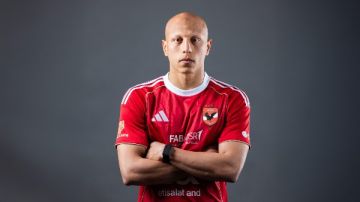 الأهلي يضم عمرو الجزار لمدة 4 مواسم ونصف رسميا