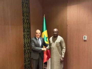 الدكتور سويلم يلتقي وزير المياه السنغالي على هامش الاجتماع التحضيري رفيع المستوى لمؤتمر الأمم المتحدة للمياه بالسنغال