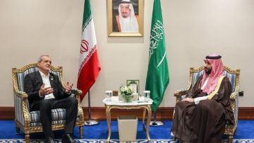 بزشكيان لولي العهد السعودي: طهران تدعم أي مسار يحقق السلام ووحدة المسلمين