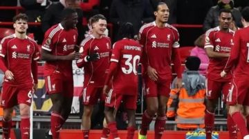 توتنهام يفاوض نجم ليفربول لضمه مجانا