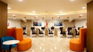 التخطيط: تسليم 215 مركزا تكنولوجيا متنقلا منها 17 مركزا للنيابة العامة التخطيط: تسليم 215 مركزا تكنولوجيا متنقلا منها 17 مركزا للنيابة العامة