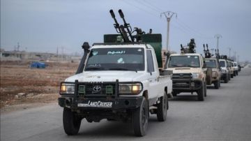 الجيش السوري يتهم قسد بخرق اتفاق وقف إطلاق النار الجيش السوري يتهم قسد بخرق اتفاق وقف إطلاق النار