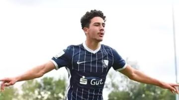 الكواليس الكاملة لفشل صفقة الأهلي مع الفلسطيني محمد محمود.. خاص الكواليس الكاملة لفشل صفقة الأهلي مع الفلسطيني محمد محمود.. خاص