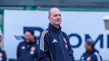 توروب يعلن تشكيل الأهلي لمباراة فاركو في كأس عاصمة مصر