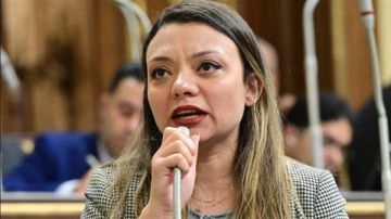 طلب إحاطة بشأن نتائج اللجنة الوزارية للاستفادة من حملة الماجستير والدكتوراه طلب إحاطة بشأن نتائج اللجنة الوزارية للاستفادة من حملة الماجستير والدكتوراه