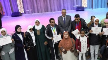 أخبار أسوان الاحتفال بقطار الشباب لذوى الهمم.. تجارب محاكاة.. افتتاح مركز رقمي للجامعة.. ولجنة لفحص امتحانات الإعدادية أخبار أسوان الاحتفال بقطار الشباب لذوى الهمم.. تجارب محاكاة.. افتتاح مركز رقمي للجامعة.. ولجنة لفحص امتحانات الإعدادية