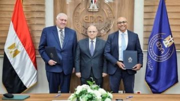 رئيس هيئة الدواء يوقع خطاب اتفاق مع دستور الأدوية الأمريكي لتعزيز التعاون رئيس هيئة الدواء يوقع خطاب اتفاق مع دستور الأدوية الأمريكي لتعزيز التعاون