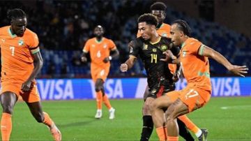 منافس مصر .. أفيال كوت ديفوار تتقدم بهدفين على بوركينا فاسو في الشوط الأول