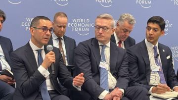 وزير الاستثمار: رقمنة 400 ترخيص حكومي ونستهدف دخول قائمة أفضل 20 دولة وزير الاستثمار: رقمنة 400 ترخيص حكومي ونستهدف دخول قائمة أفضل 20 دولة