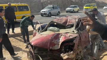 إصابة طبيبة أسنان بعد اصطدام سيارتها بالرصيف في المنيا الجديدة