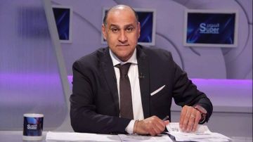 خالد بيومي عن تجاوز الصحفيين المغاربة تجاه حسام حسن: أسلوب غير مهني خالد بيومي عن تجاوز الصحفيين المغاربة تجاه حسام حسن: أسلوب غير مهني