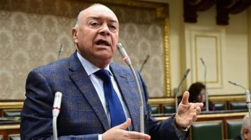 رئيس نقل النواب: تنفيذ إستراتيجية تطوير قناة السويس ومجراها الملاحي استمرار لمتابعة السيسي للمشروعات القومية