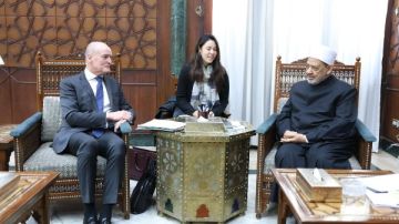 شيخ الأزهر لسفير هولندا: عمليات الإبادة في غزة تكشف غياب الردع الأخلاقي في النظام العالمي