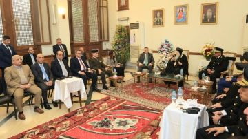 محافظ الجيزة يزور مقر مطرانية شمال الجيزة للتهنئة بعيد الميلاد المجيد