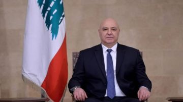 الرئاسة اللبنانية: عون يبحث مع وزير الخارجية التحركات الدبلوماسية لمواجهة الاعتداءات الإسرائيلية الرئاسة اللبنانية: عون يبحث مع وزير الخارجية التحركات الدبلوماسية لمواجهة الاعتداءات الإسرائيلية