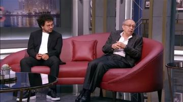 المخرج عصام السيد وابنه أحمد في برنامج واحد من الناس .. الليلة المخرج عصام السيد وابنه أحمد في برنامج واحد من الناس .. الليلة