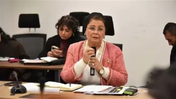 نائب وزير الصحة تبحث تطوير المرحلة الثانية من مشروع مركز الخدمة المجمعة 