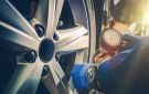 لماذا ينقص ضغط هواء الإطارات؟.. 5 أسباب خفية