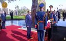 الرئيس السيسي يضع إكليلا من الزهور على النصب التذكاري لشهداء الشرطة - eg