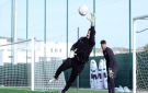 تحت الأمطار.. تدريبات بدنية شاقة لحراس المنتخب استعدادا لمواجهة بنين بكأس الأمم الإفريقية - eg