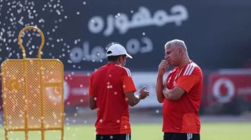 قناة الأهلي: عموتة تجنب المغامرة أمام الزمالك في القمة 133 قناة الأهلي: عموتة تجنب المغامرة أمام الزمالك في القمة 133
