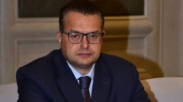 خبير اقتصادي: منتدى مصر 2026 يعزز الاستثمار المنتج ويربط النمو بتحسين معيشة المواطن خبير اقتصادي: منتدى مصر 2026 يعزز الاستثمار المنتج ويربط النمو بتحسين معيشة المواطن