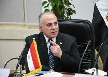 محمد عبدالعاطي: مصر لا تطلب بدعة في ملف النيل.. وإدارة الأنهار الدولية تقوم على التوافق محمد عبدالعاطي: مصر لا تطلب بدعة في ملف النيل.. وإدارة الأنهار الدولية تقوم على التوافق